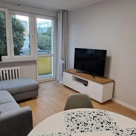 No 12 * Gdyně